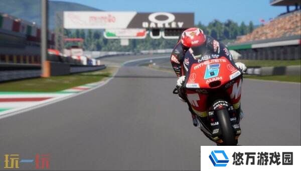 竞技模拟游戏《MotoGP™25》现已正式发售